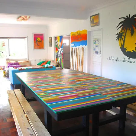 Carcavelos Surf Hostel-2
